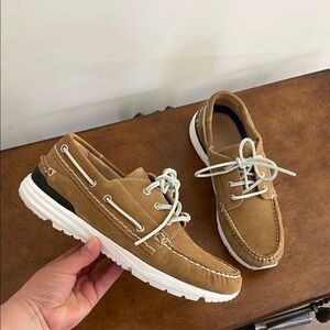 Greats Brand Men's Brooklyn Boat Suede Shoes Sz 9.5
Nubuck Vibram Tan Leather